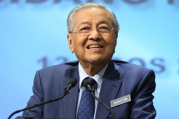 Малайзия: премьер-министр Махатхир Мохамад подал в отставку